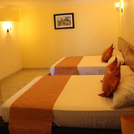 Hotel Boutique Rosa De Lima Santa Rosa de Jauregui Экстерьер фото
