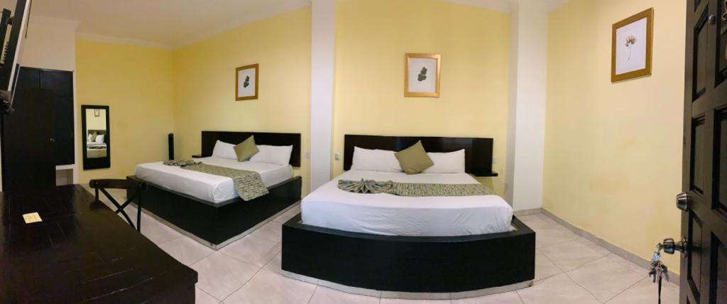 Hotel Boutique Rosa De Lima Santa Rosa de Jauregui Экстерьер фото